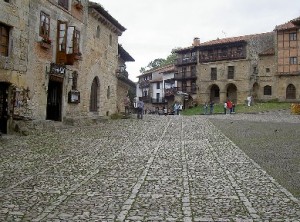 Calle de Santillana del Mar